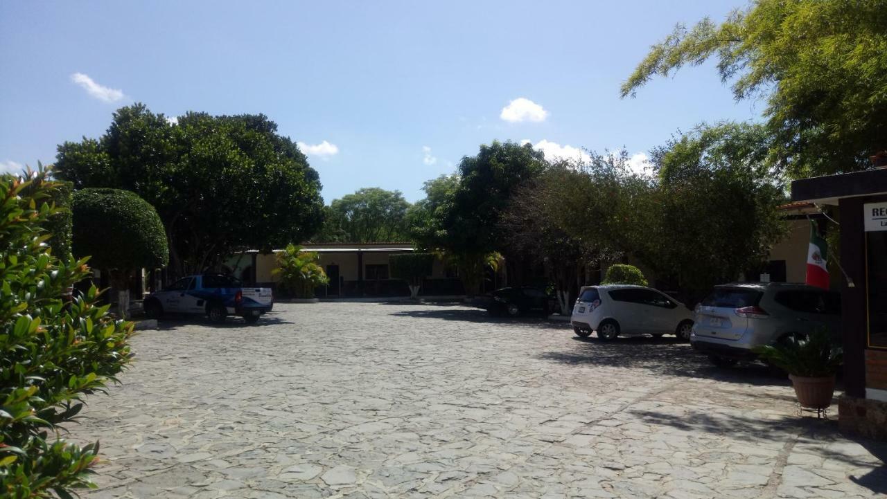 Hotel Brambila Union de Tula Ngoại thất bức ảnh
