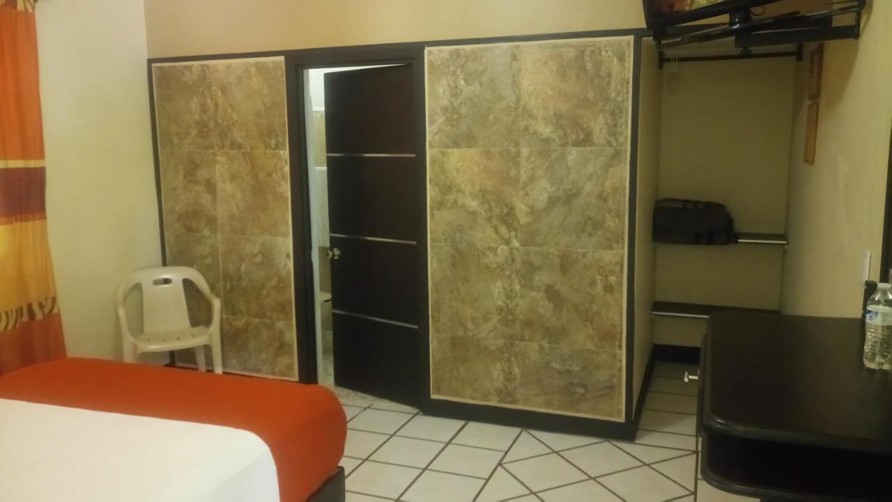 Hotel Brambila Union de Tula Ngoại thất bức ảnh